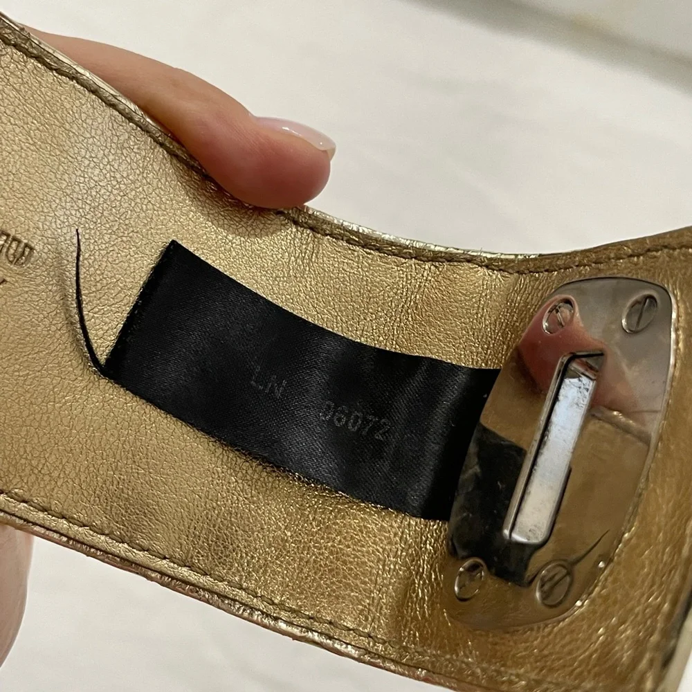 Miu Miu Leather Embossed Cuff - Picture 6 of 10